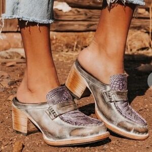 NIB Freebird by Steven Collins Ice Multi Leather Shoes – Size 8